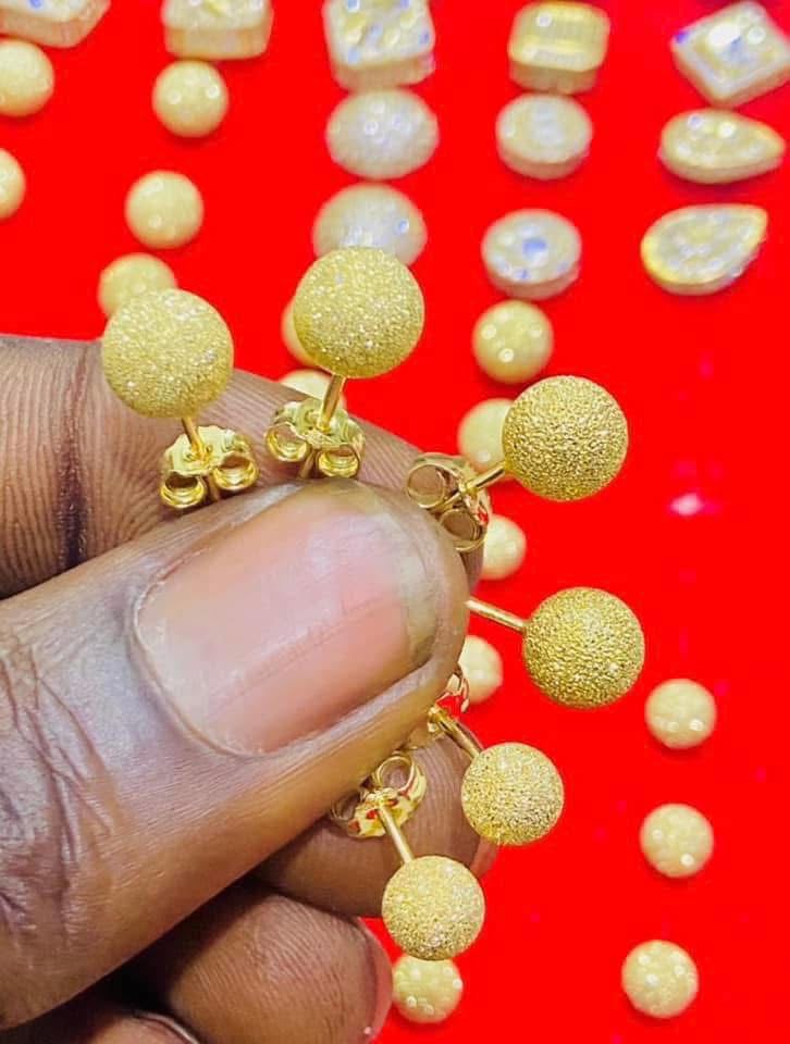 Gold earrings