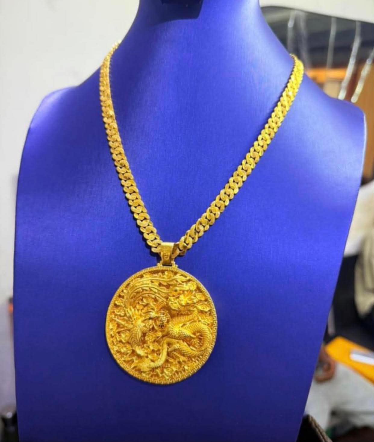Dragon medallion pendant